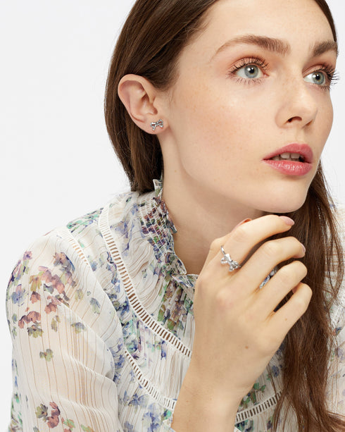 <P>Petite Bow Stud Earring</P>